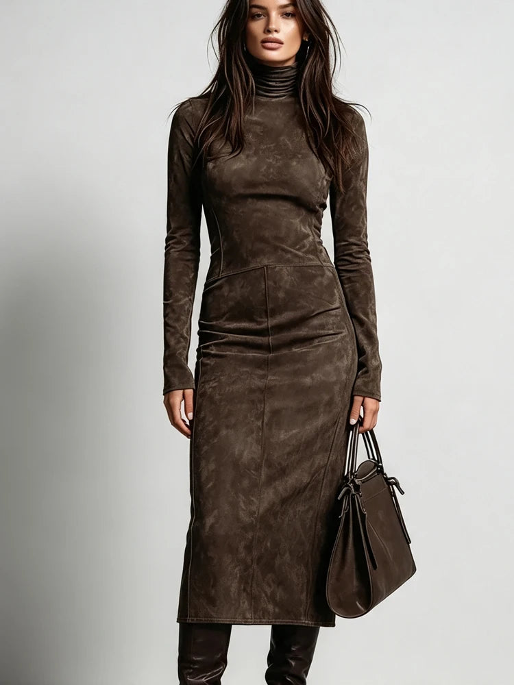 Vestido Lorena de ante con cuello alto - Elira Moore
